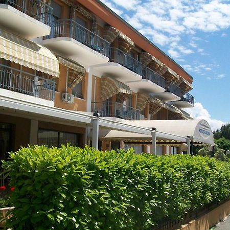 Residenza Hotel Garden Toscolano Maderno Bagian luar foto