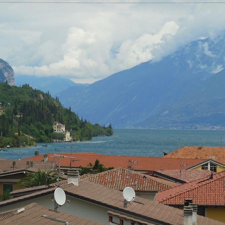 Residenza Hotel Garden Toscolano Maderno Bagian luar foto
