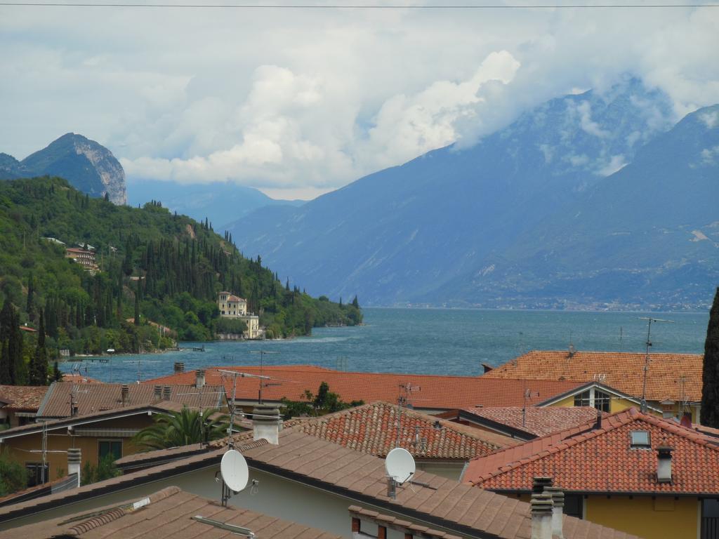Residenza Hotel Garden Toscolano Maderno Bagian luar foto